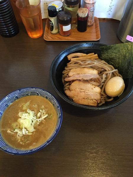 「特製つけ麺並盛（1100円）」@つけ麺 弥七の写真