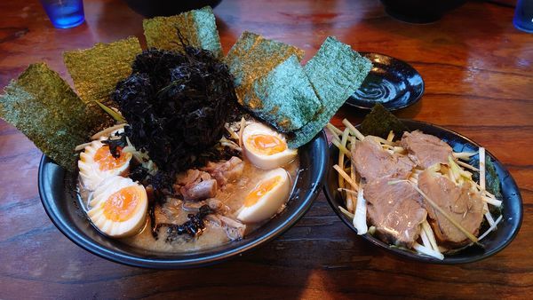 「ねぎラーメン(太麺)、味玉×2、のり、岩のり、ねぎチャーシュー丼」@ラーメン力○の写真