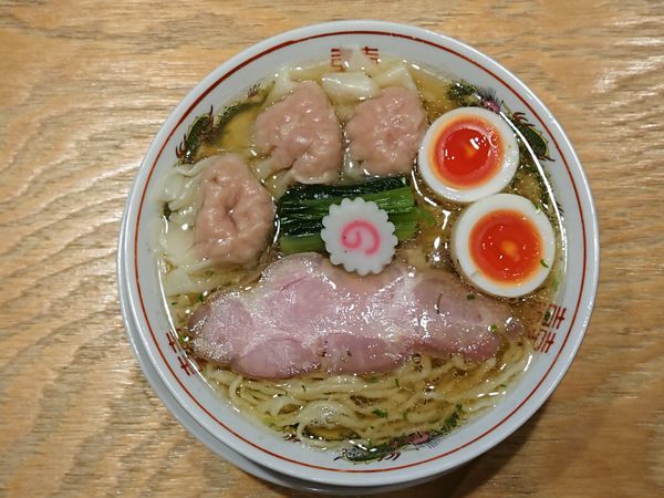 「山椒ラーメン＋肉ワンタン3個＋味付玉子」@キング製麺の写真