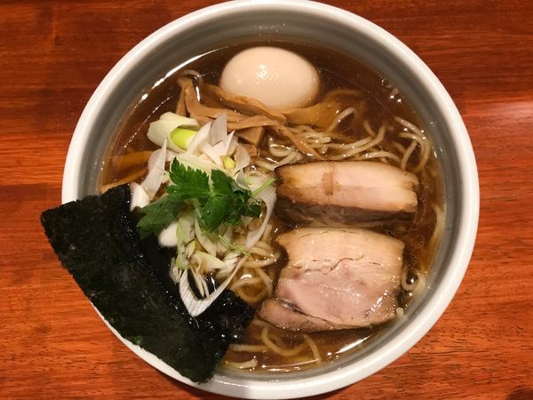 「味玉醤油ら〜麺」@麺屋 江武里の写真