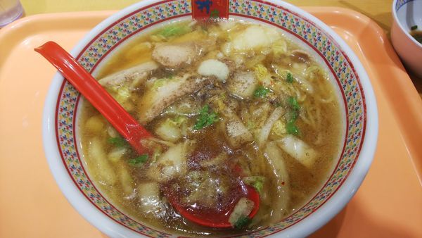 「おいしいラーメン 630円」@どうとんぼり神座 神戸ハーバーランドumie店の写真