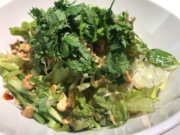 「冷やしマーマータンタン麺869円」@中国飯店 精華苑の写真