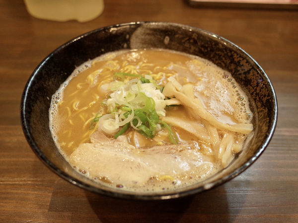 「しょうゆラーメン…800円」@らーめん 山南敬助の写真