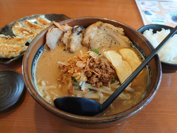 「北海道味噌炙りチャーシュー」@蔵出し味噌 麺屋 壱正 各務原店の写真