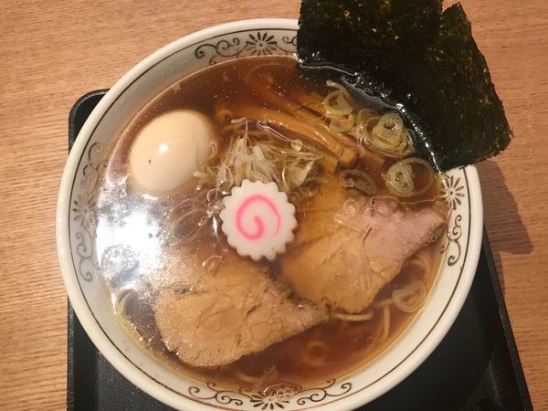 「味玉中華そば　煮干し醤油スープ」@中華そば 勝本の写真