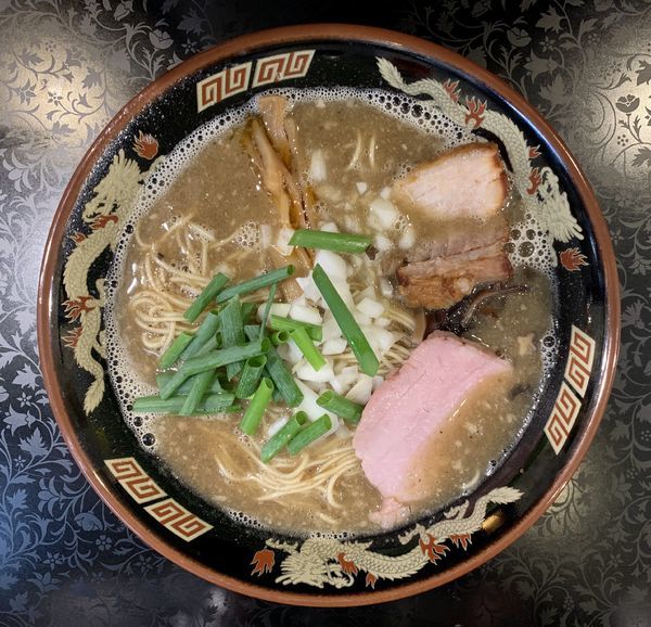 「濃厚煮干し」@味どころ 龍の羽の写真