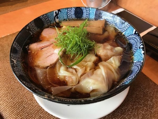 「ワンタン中華そば￥950」@柴崎亭の写真