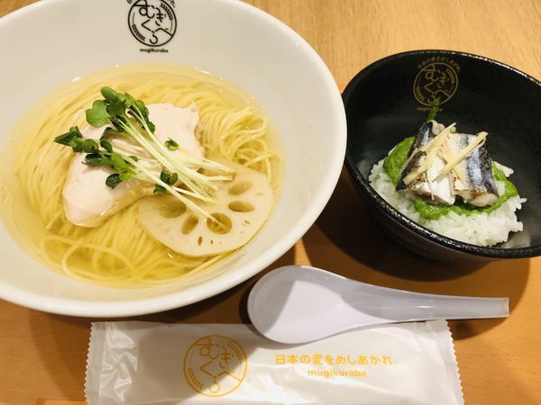 「柴崎亭 別撰 塩煮干そば & 炙り秋刀魚ご飯 ¥1000」@むぎくらべの写真