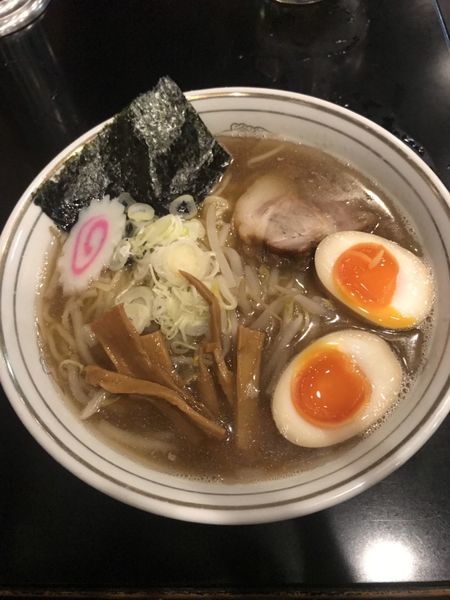 「らーめん（味玉付）大盛り」@魚だしラーメン 若竹の写真