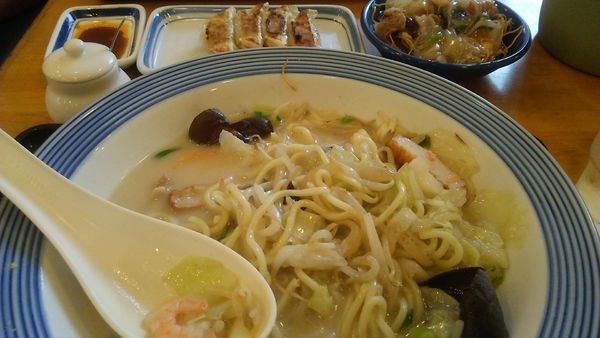 「長崎ちゃんぽん 637円＋Aセット 259円」@長崎ちゃんぽん リンガーハット 足立西新井店の写真