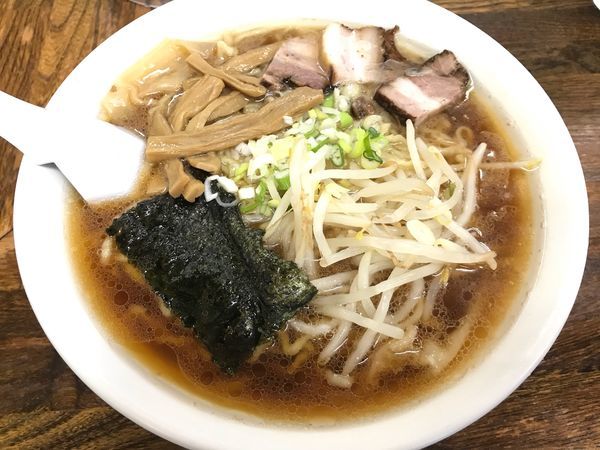 「ワンタンメン　¥950」@三憩園の写真