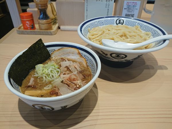 「つけめん」@中華そば つけめん 玉 新宿店の写真