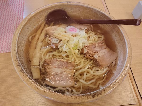 「喜多方ラーメン大盛￥８８０」@麺通 伊武記の写真