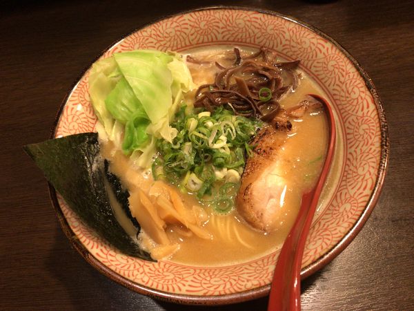 「濃熟鶏白湯　しょう油」@征麺家 かぐら屋の写真