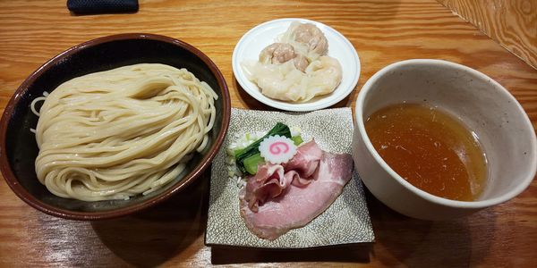 「つけ麺+肉エビワンタン各２ケ」@キング製麺の写真