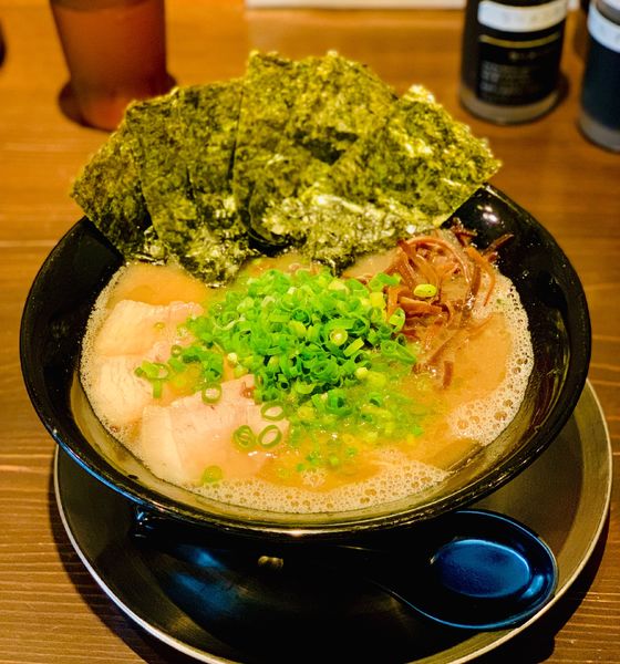 「豚骨ラーメン」@博多一瑞亭の写真