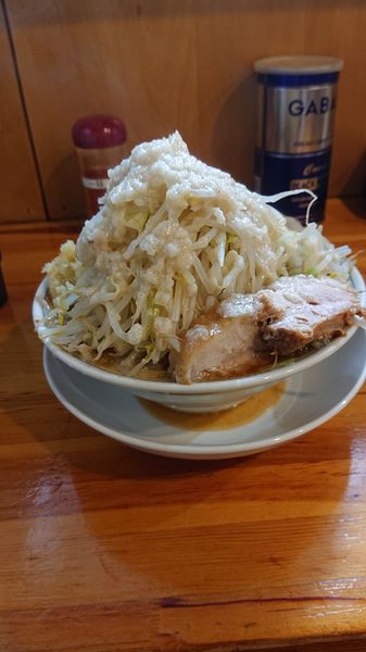 「ラーメン  野菜マシ  油  ニンニク」@連の写真
