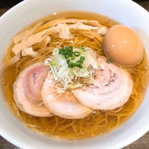 「醤油 マイルド ¥800＋味玉 ¥100」@十人十色の写真