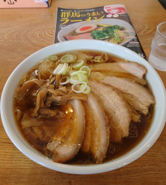 「手打ちチャーシューワンタン麺 しょうゆ」@恵比寿の写真