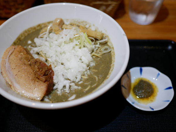 「半殺し＋替え玉セット」@つけめん・らーめん・煮干そば 金狼の写真