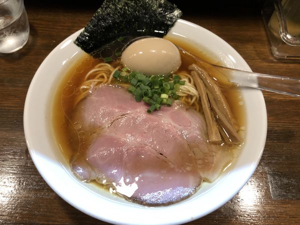 「鶏醤油らぁ麺」@Soupmenの写真