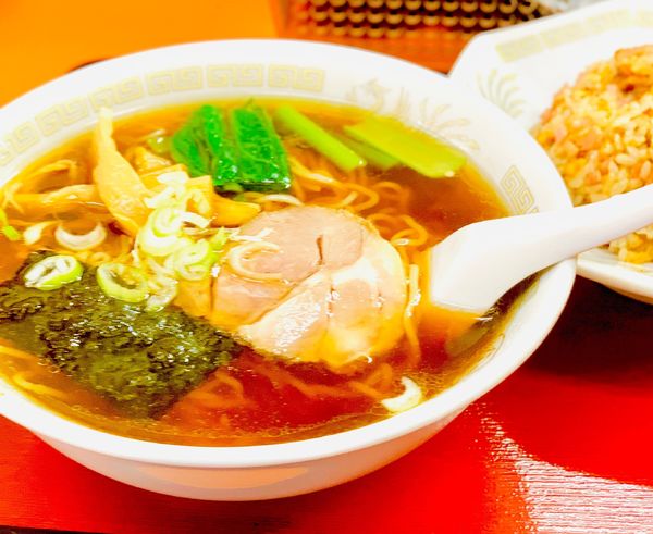 「Aセット(ラーメン+半チャーハン)」@中華料理 代一元 上北沢店の写真