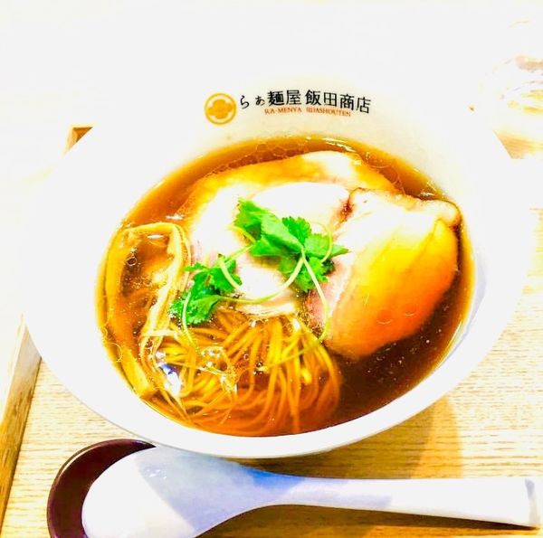 「醤油らーめん」@飯田商店 湯河原本店の写真