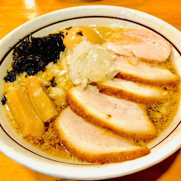 「背脂煮干し蕎麦」@中華そば 一陽来復の写真