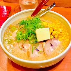 味噌バターラーメン