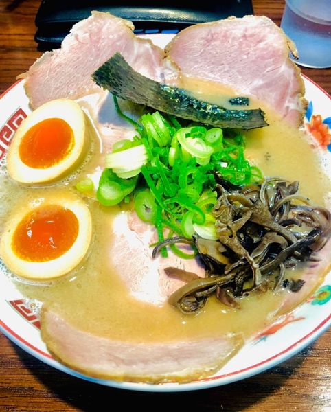 「特濃厚ラーメン 細麺」@ラーメンかなやの写真