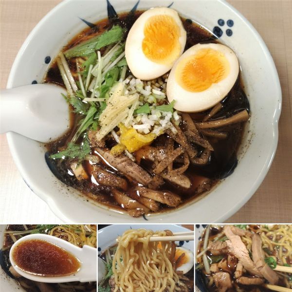 「与ろゐ屋ブラック(夜限定)＋玉子＝1000円」@与ろゐ屋の写真