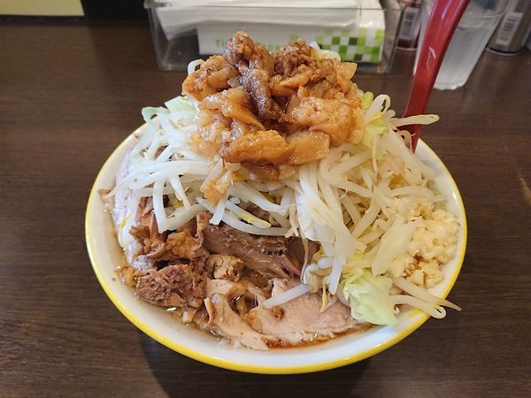 「ラーメン 並 850円(野菜マシマシ、脂マシマシ)」@ラーメン イエロー 御徒町店の写真