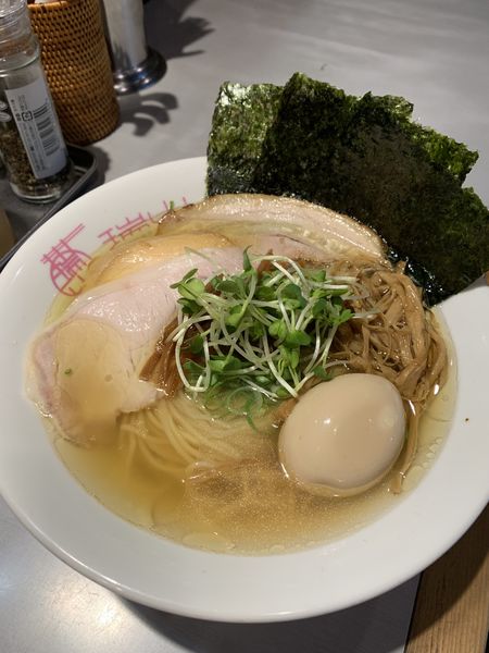 「しおそば(約半額で400円) 全部のせ200円」@中華蕎麦 瑞山（ZUIZAN）の写真