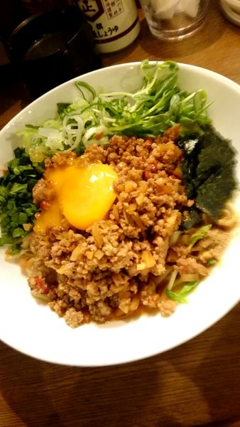 「上州麦豚！！台湾まぜそば   850円」@グンマーネオ酒場 リバール。の写真