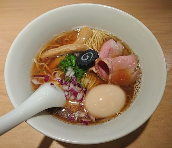 「味玉のどぐろそば(1100円)」@らぁ麺 はやし田 新宿本店の写真