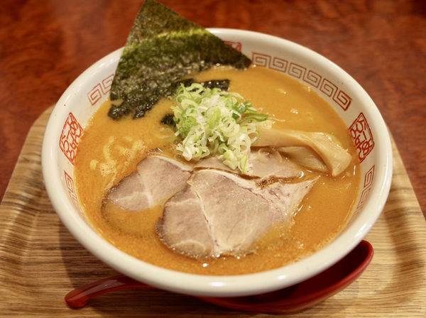 「海老そば 味噌…820円、おじやセット…220円」@元祖海老そば 縁や 新札幌本店の写真