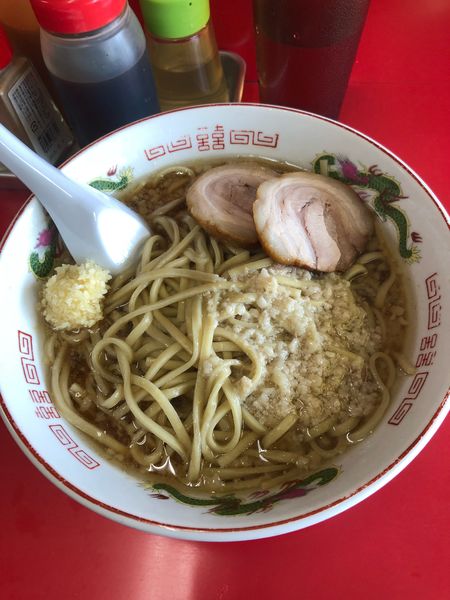 「麺固め、味薄め、野菜無し、大蒜普通、脂多め」@赤ひげラーメンの写真