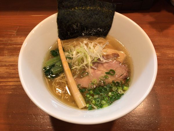 「塩らぁめん」@味香房 海居人の写真