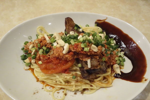 「【限定】秋の汁なし坦々麺」@鶏ポタラーメン THANK 大門店の写真