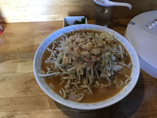 「味噌ラーメン麺増し ニンニクの芽」@三十郎 下館駅南店の写真
