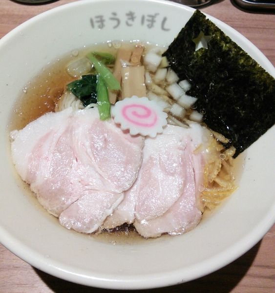 「究極の冷やし醤油らーめん　８００円」@ほうきぼし 関内セルテ店の写真