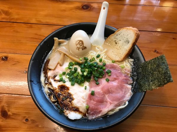 「マー鶏ックス +味玉」@上気元 いただきの写真