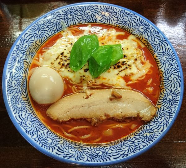 「【限定】トマトチーズラーメン＋味玉」@麺処 むら井の写真
