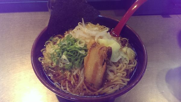 「あっさり醤油、大盛」@拉麺福徳 永山店の写真