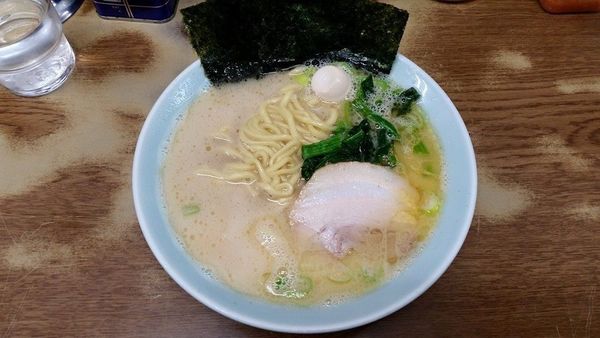 「塩ラーメン」@ラーメン壱六家 磯子本店の写真
