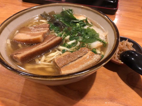 「沖縄そば（大）700」@ちらー小の写真