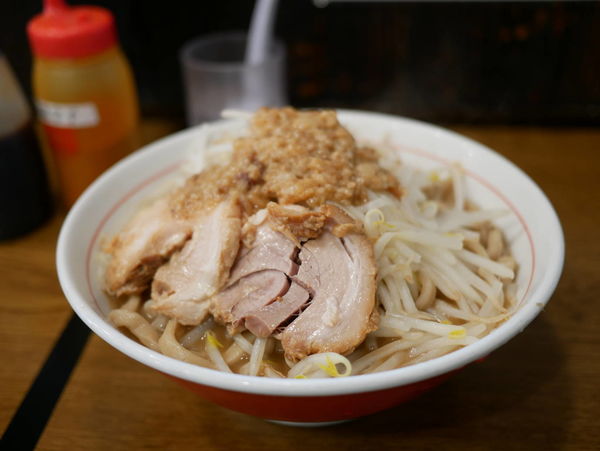 「ラーメン 大盛 400g」@眞久中の写真