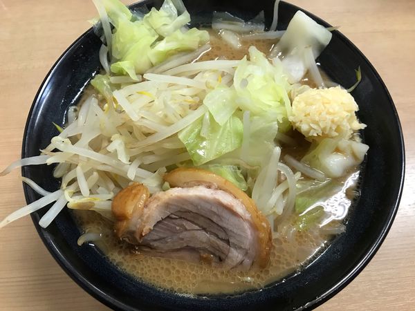「豪麺　¥830」@ゴル麺 用田店の写真