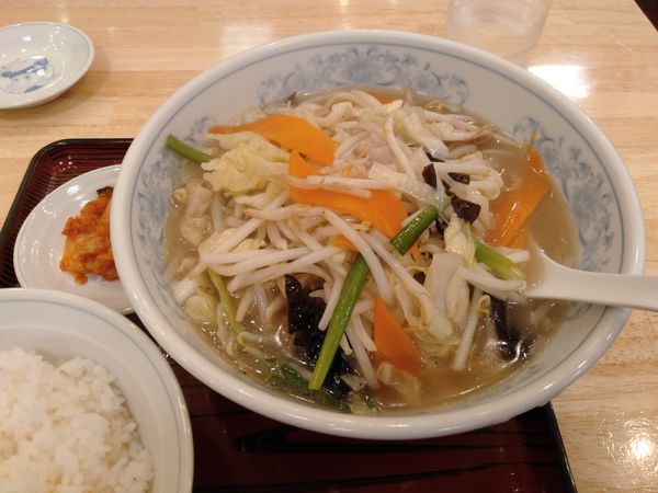 「タンメン+α」@ぎょうざの満洲 川越西口店の写真