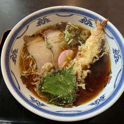 天ぷら中華そば　800円